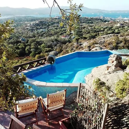 Vista, A Stunning View On Costa Smeralda Сasa de vacaciones